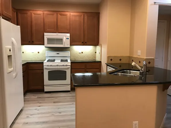 16957 Laurel Hill Ln, San Diego, CA 92127