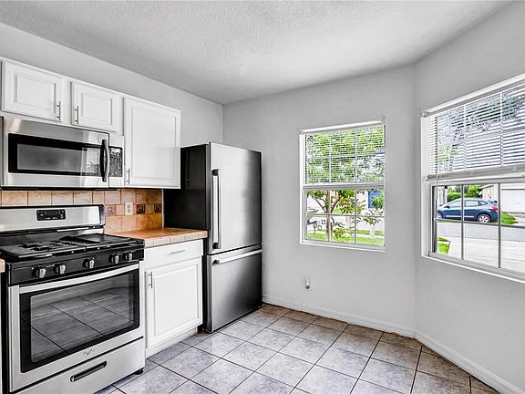 3rd image of 11030 EINBENDER ROAD
