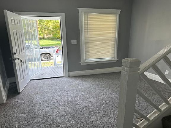 2nd image of 7465 Hanover Ave