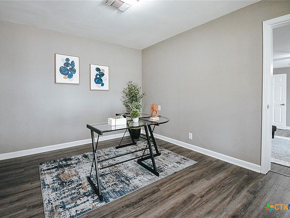 5th image of 1701 E Poplar Ave
