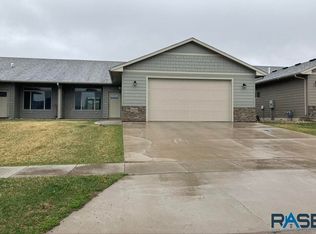 625-3627 E Chatham St, Sioux Falls, SD 57108