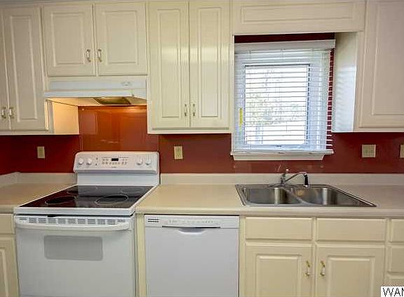 4th image of 6366 Woodmere Dr