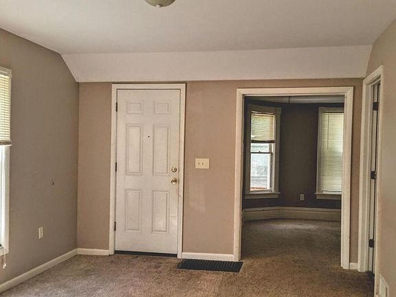 3rd image of 1231 Morgan St NW
