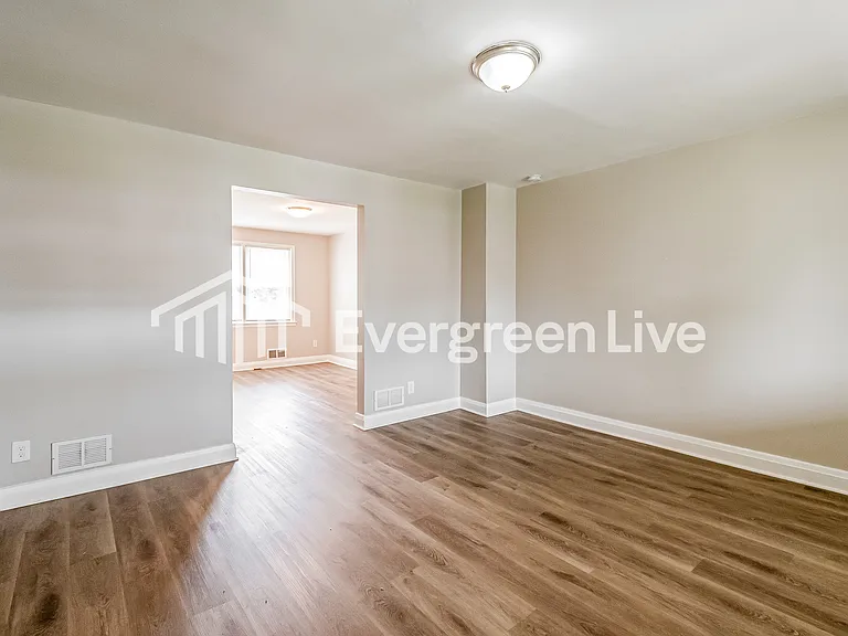 8654 Black Oak Rd — Photo 2