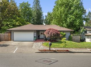 3910 SE El Camino Dr, Gresham, OR 97080
