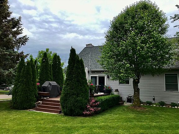 2nd image of 1505 Middlewood Dr