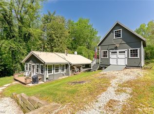 3235 1st St, Carrollton, OH 44615