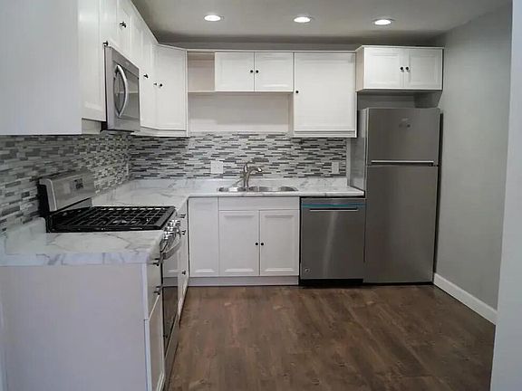 5th image of 7332 72nd Ln N