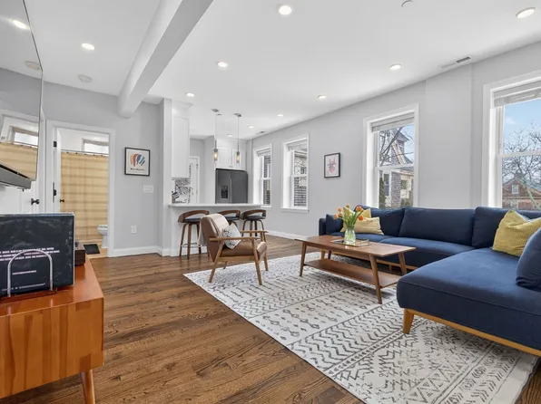 3 Roslin St Unit 2, Dorchester, MA 02124