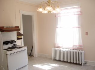 392 Main St APT 2, Portland, CT 06480