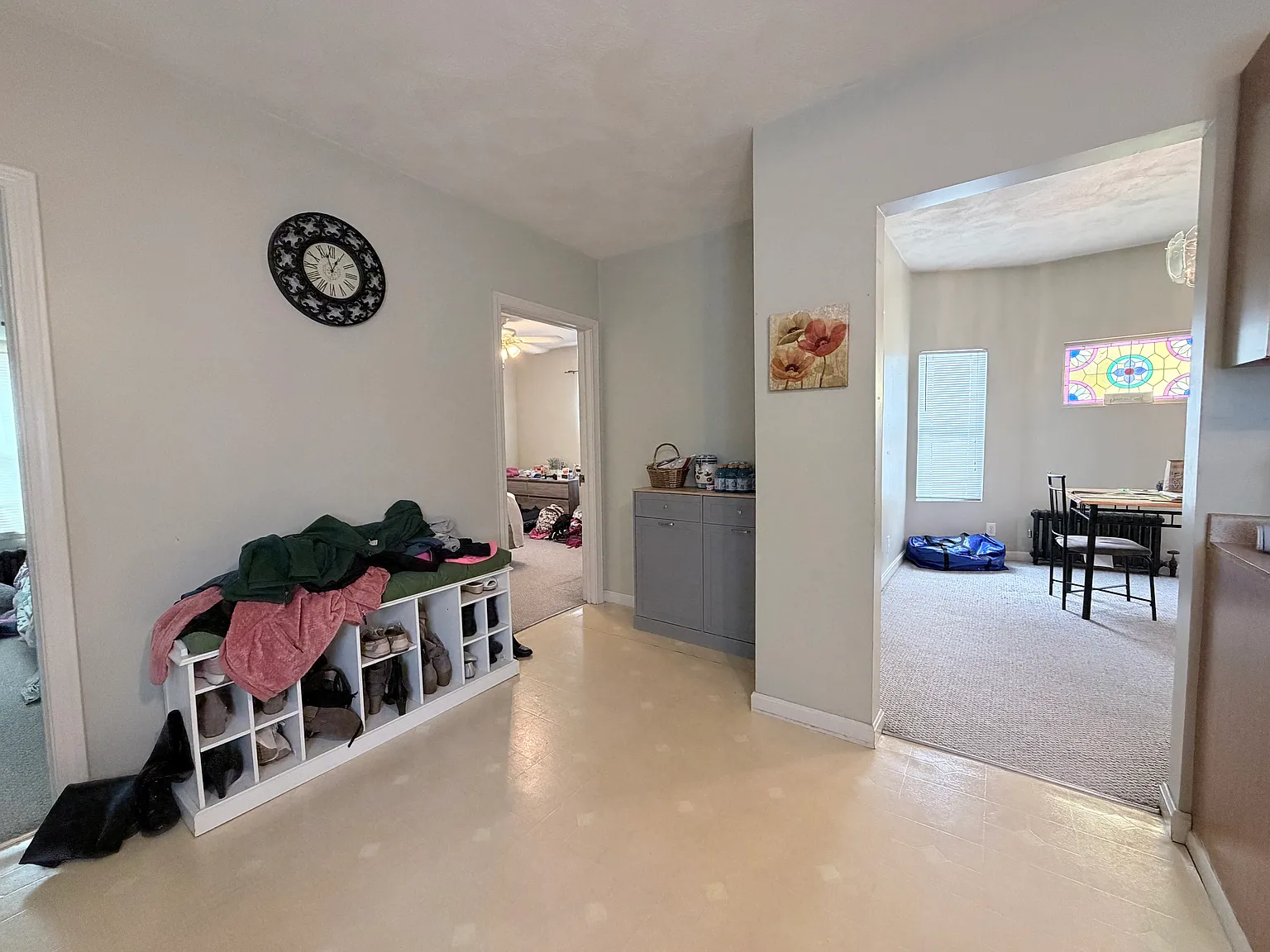2 bed, 1100 sqft, $2,200 — Photo 2