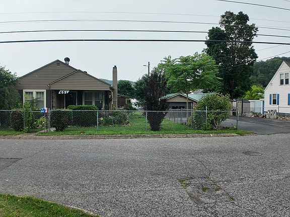2nd image of 651 Broyles Ave