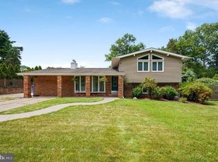 413 Garden State Dr, Cherry Hill, NJ 08002