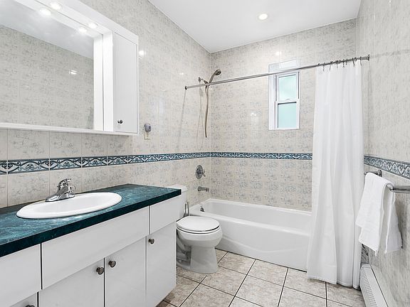 4th image of 650 President St #3B