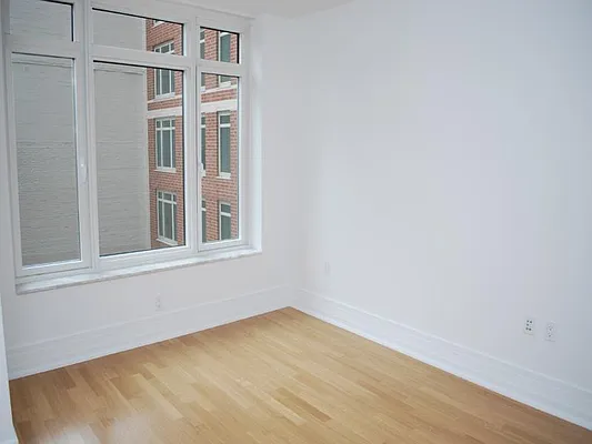 Sold by Sotheby's International Realty | media 3