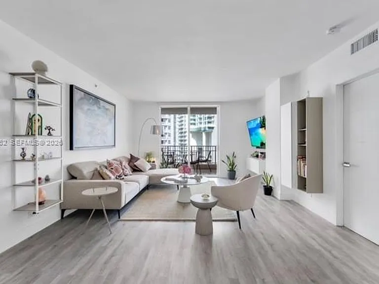 701 Brickell Key Blvd #1506 — Photo 5