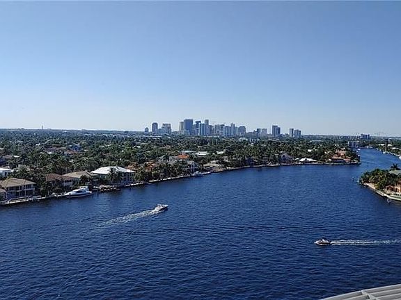 3rd image of 435 Bayshore Dr Unit 803