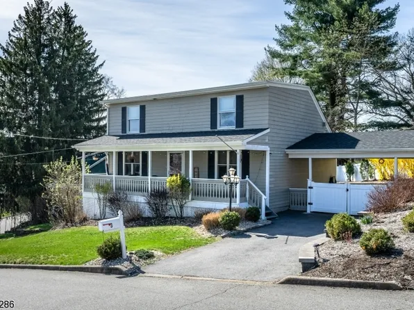 3 Mary St, Bloomingdale Boro, NJ 07403