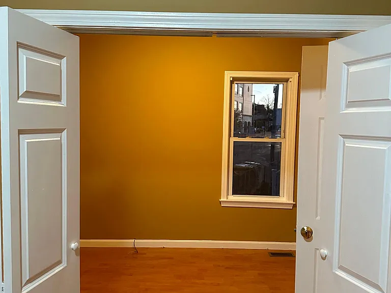 1198 N Main St #1 — Photo 10