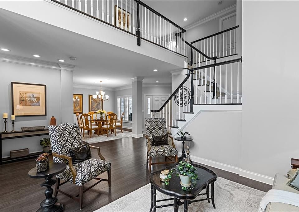 1st image of 130 Sanctuary Dr