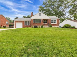 625 Deerhurst Dr, Saint Louis, MO 63119