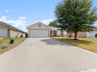2115 Carriage House Dr, Temple, TX 76502