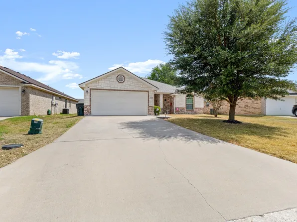 2115 Carriage House Dr, Temple, TX 76502