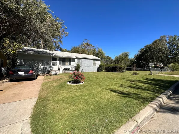 233 E 52nd St N, Tulsa, OK 74126