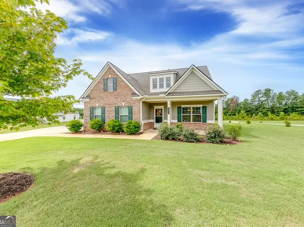 1227 Harper Ct, Bogart, GA 30622