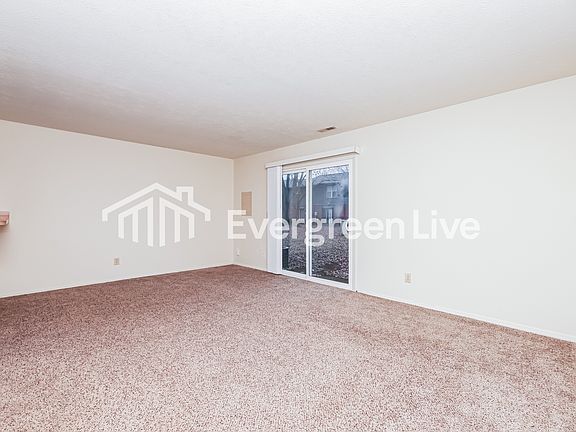 3rd image of 2423 Cross Village Dr