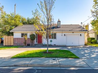 2530 Howard Ave, Medford, OR 97501