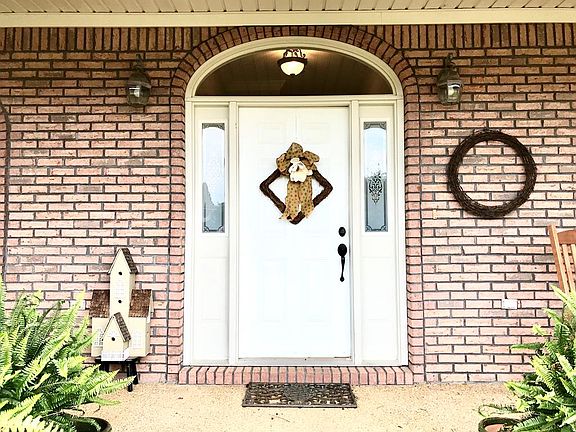 4th image of 912 Bonnie Blue Dr
