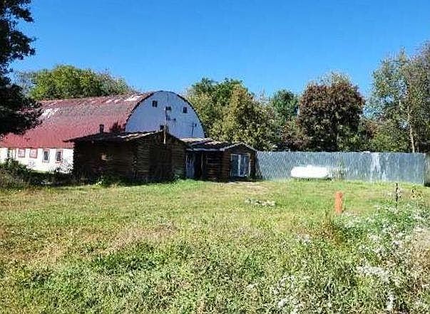 1st image of 2405 S Gale Rd
