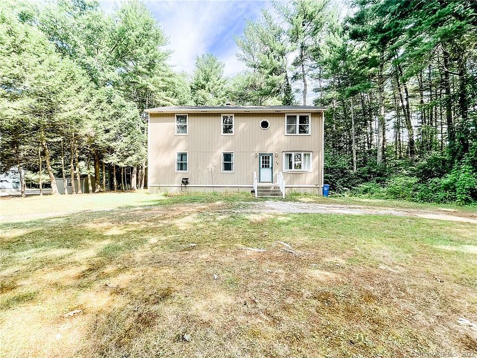 1st image of 14 Pinecrest Dr