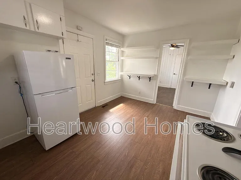 3708 Hydrangea St — Photo 9