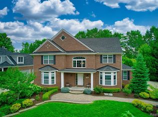 647 Aylesbury Ct, Canton, MI 48187