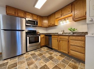 1165 Petra Pl APT 2, Madison, WI 53713