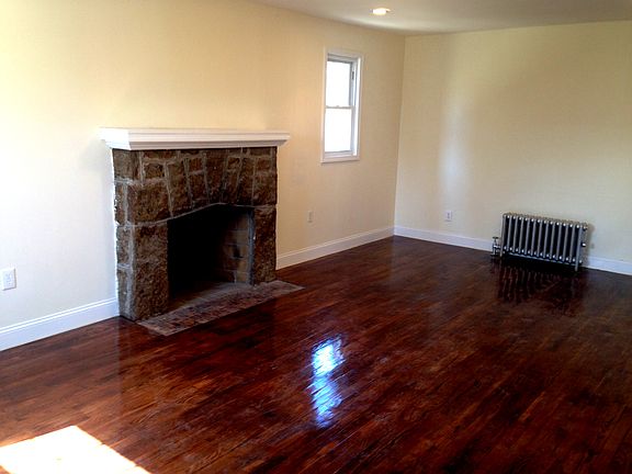 4th image of 115-06 220 Street