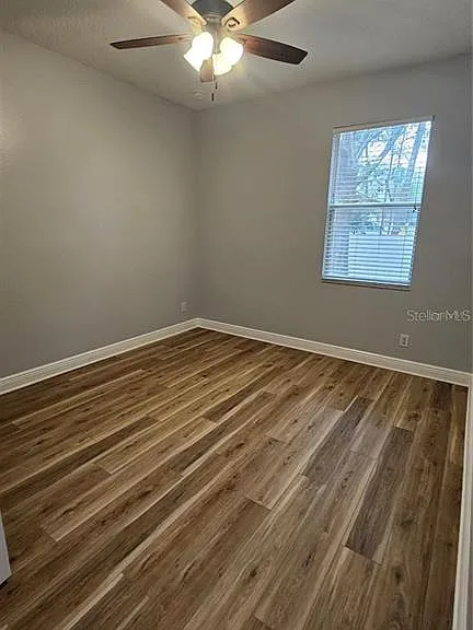 317 E Blue Water Edge Dr — Photo 11