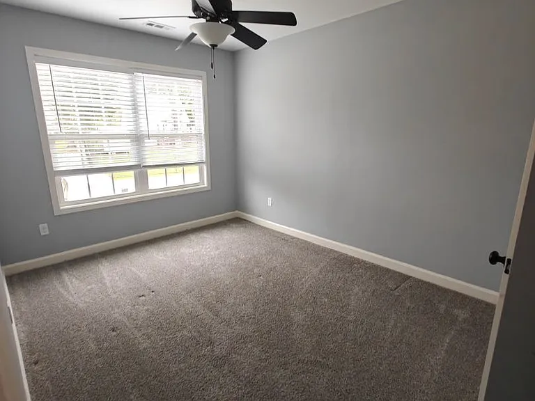 530 Brawley St — Photo 18
