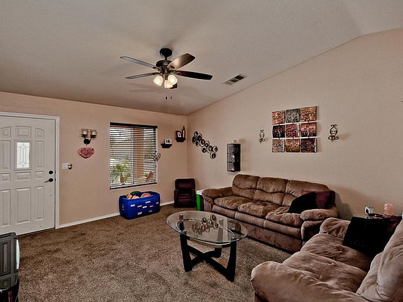 5th image of 3415 Bluegrass Dr
