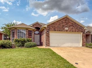 3805 Brandywine Ln, Fort Worth, TX 76244