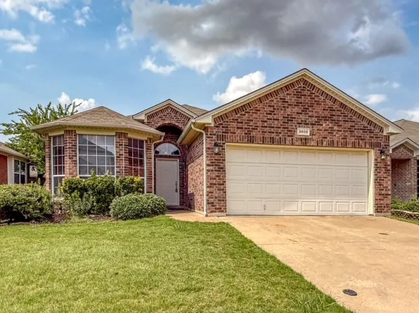 3805 Brandywine Ln, Fort Worth, TX 76244