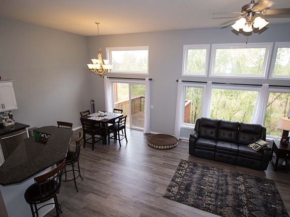 5th image of 20636 Enfield Way N