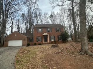812 Duffy Ct, Matthews, NC 28105