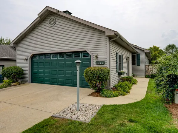 3771 Outback Dr, Traverse City, MI 49684