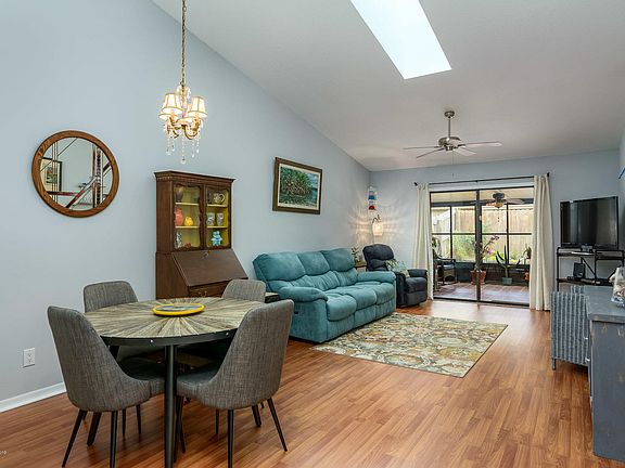 3rd image of 473 L M Davey Ln