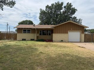 1316 Fairview Ave, Liberal, KS 67901