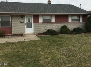 18169 Matthews St, Riverview, MI 48193