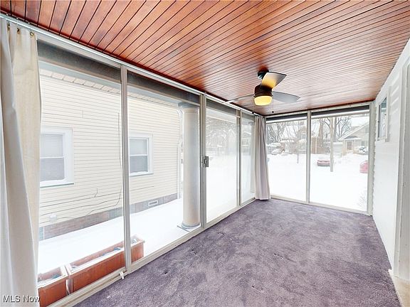 5th image of 1076 Rushleigh Rd